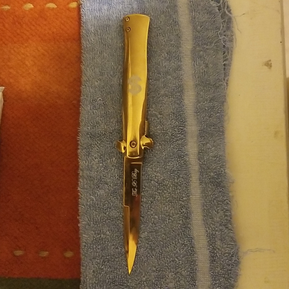 Stiletto Knife